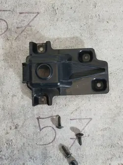 PDC-sensorfäste OEM 86582-G4900 Hyundai I30 III