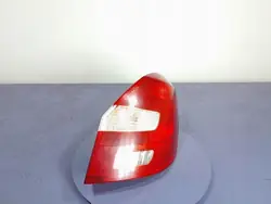 SKODA FABIA II LIFT KOMBI LÁMPARA TRASERA DERECHA 5J6945112A