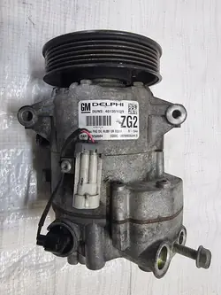 OPEL ASTRA J IV AC-kompressori 13250604 ZG2
