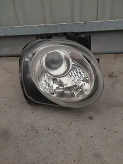 JUKE F15 14- Oikea Etuvalaisin OEM 26010BV90A