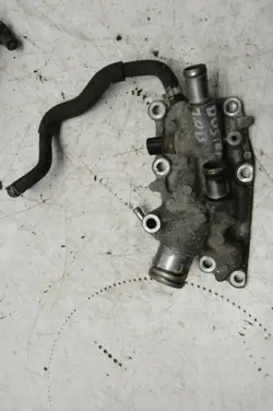 Carcaça do termóstato OEM 110504754R para Dacia Duster II