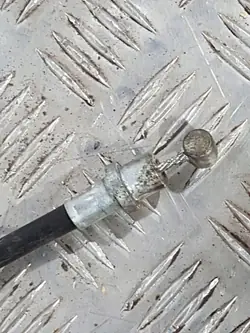 Cable liberación freno de mano Mitsubishi Outlander OEM 4820A264