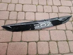 Acabamento da tampa traseira preta TEGNE Renault Zoe