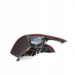 Feu arrière gauche Peugeot 308 II 1.6L 2016 OEM 81250101