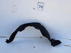 Vasemman etupyörän kaari Toyota Yaris III 11-17 C510