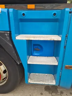 Linker Treeplank OEM STOPNICA KOMPLETNA voor Renault Magnum DXi