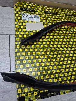 Ferrari California T motorhuvestätsning OEM 85169700 - Begagnad