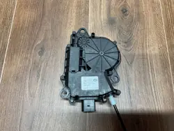 Serrure de hayon K8D2404C10AA pour Range Rover Evoque L551
