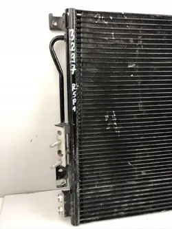 Condenseur AC Jeep OE 1215458AA d'occasion