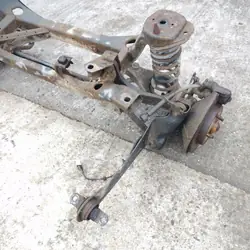Poutre suspension arrière Ford Focus MK1 OEM 1.8 TDCI