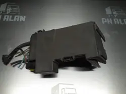 Module Tension Batterie Peugeot 5008 1.6D OEM 9666527580