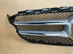 Grille de Pare-chocs Avant Mercedes C W205 OEM A2058801704