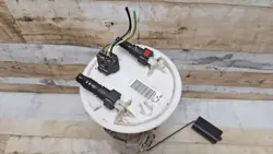 Sensor Nivel Combustible Ford OEM 2S619275AF - Usado