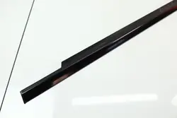 Mercedes W204zgarlt linke hintere Türfensterleiste