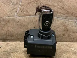 Stacyjka Mercedes-Benz E Coupe OEM A2079057201