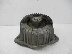 MERCEDES W204 W212 2.2 CDI Moottorin Kiinnike Vasemmalle A2122404117