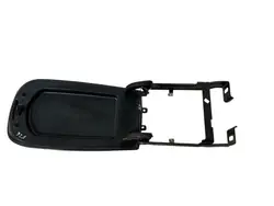 BMW X4 F26 keskikonsolin käsinoja OEM 10500650