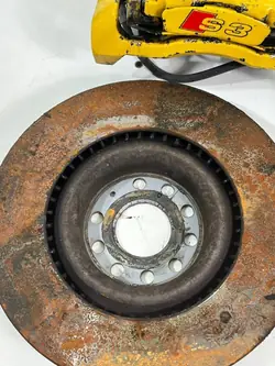 Kit disques et étriers YQP3128 avant Audi A3 S3