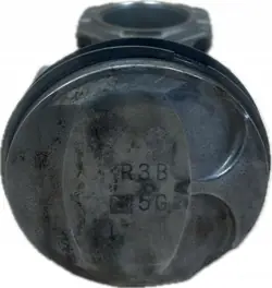 Kolbensatz OEM SWREFRWEGEV F3442 für Kia Carnival