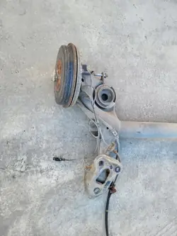 Poutre suspension arrière OEM PRKA114221657152 Opel Corsa E