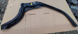 OEM 7751469018 Front Left Fender Pillar - Used