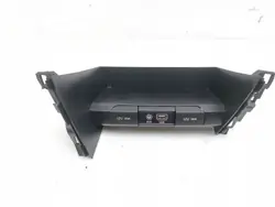 Prise USB Kia Ceed 2019 OEM 84682J7920