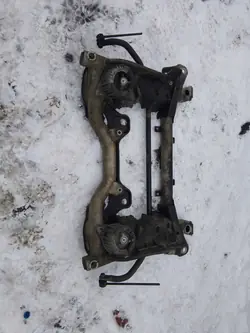 Mercedes W212 Travesaño Suspensión Delantera OEM