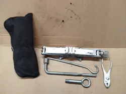 Conjunto de Chaves de Reboque Honda Civic VIII OEM com Estojo
