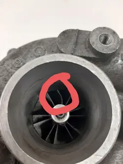 Volkswagen OE 074145701C turboahtaja