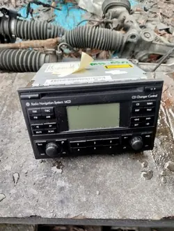 Reproductor de Radio OEM para VW Passat B5 FL - Usado