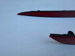 Réflecteur de pare-chocs arrière Tesla Model S OEM 6007706-00-D