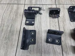 Ford OE kaapelikiinnike F-MAX runkoon