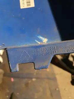 Couvre-pilier droit MAN TGX TGS