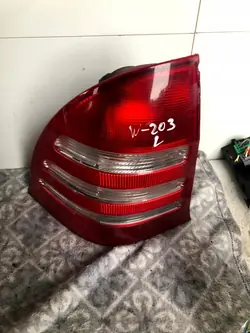 Linker Achterlicht Mercedes-Benz C W203 A2038201264