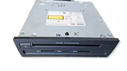 Audi OEM 4H0035670B Radio-soitin CD/SD/SIM - Käytetty