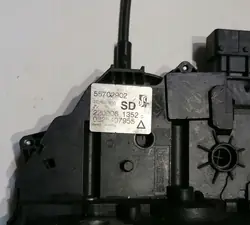 OPEL CORSA D 06-12 - SERRURE DE PORTE 55702902