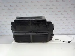 Grelha de ar direção BM51-8475-AE para Ford Focus MK3