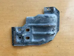 Onderstelbescherming Toyota OE 62178-EK002 voor Hilux VIII
