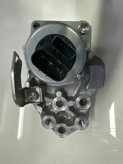 Venttiilianturi OEM 1864A001 Mitsubishi Outlanderille