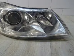 LAMPE XENON DROITE OCTAVIA II 2 LIFT 1Z1941018T LLU