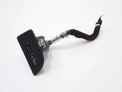 USB-aansluiting OEM 8V1035726 voor Audi A3 8V