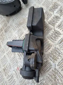 Válvula de vacío OEM 1440049 para BMW E39 E46 2.5