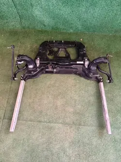 Carrinho dianteiro MERCEDES W243 EQB - Peça OEM