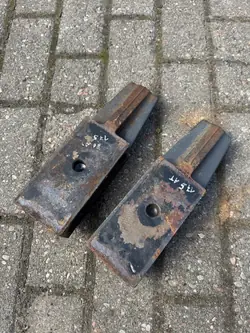 Calço de Mola Eixo Dianteiro OEM A9703221684 Mercedes Atego