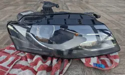 Faros delanteros derecho Audi A4 B8 Xenón 8K0941004C