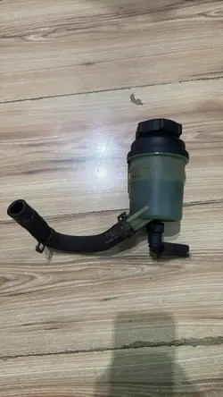Servolenkungsbehälter Ford Mondeo MK4 OEM 6G913R700DB