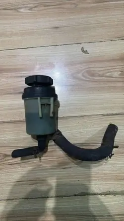 Depósito direção assistida Ford Mondeo MK4 OEM 6G913R700DB