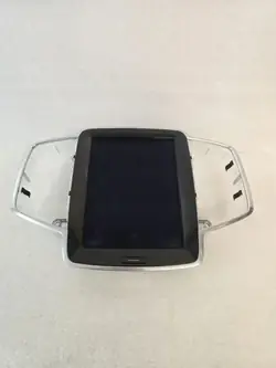 Käytetty Volvo OE navigointinäyttö OEM 32247465