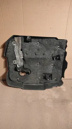 Bouclier supérieur de couvercle moteur V70 Volvo 2.0 D