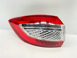 Vänster Baklykta Ford Mondeo IV MK4 Kombi 2010-2015